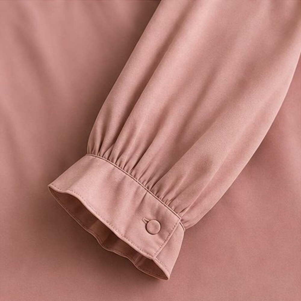 Blush Smocked Top - Picture 5 of 6